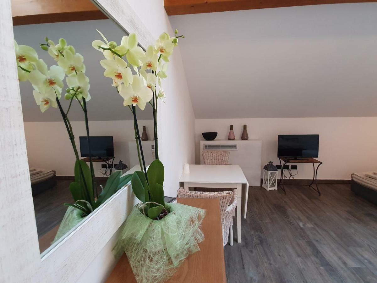 Agriturismo Podere Nigriano Salò Zewnętrze zdjęcie