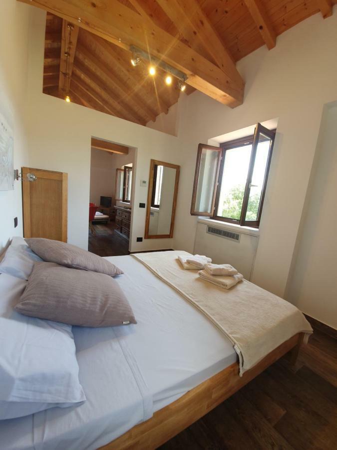 Agriturismo Podere Nigriano Salò Zewnętrze zdjęcie